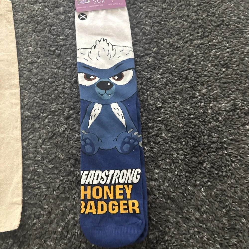 Bundle tote and VeeFriends Headstrong Honey Badger Crew Socks Mens Size 8-12 NWT